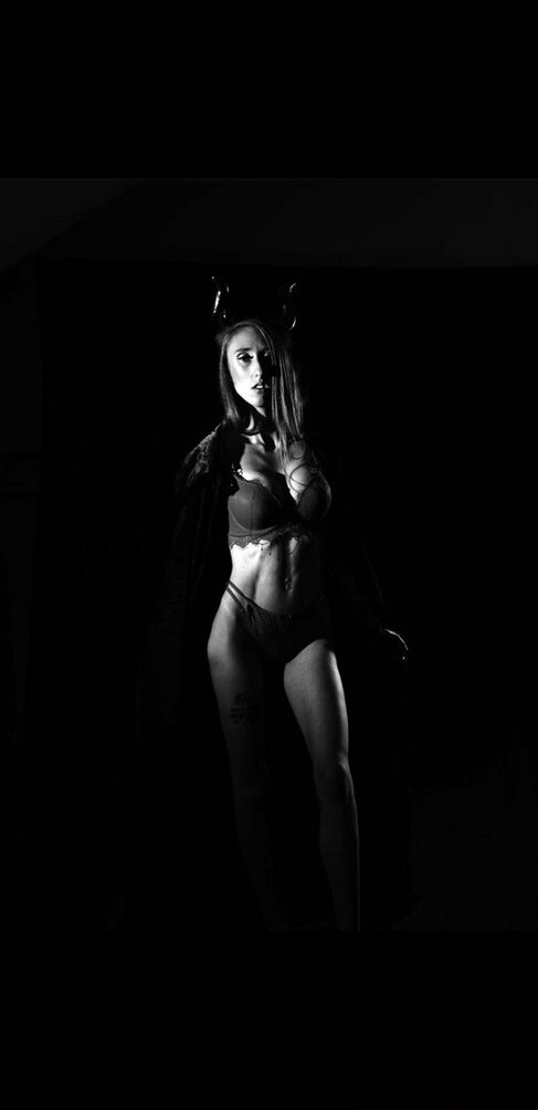 models-on-purpleport gallery photo #1135