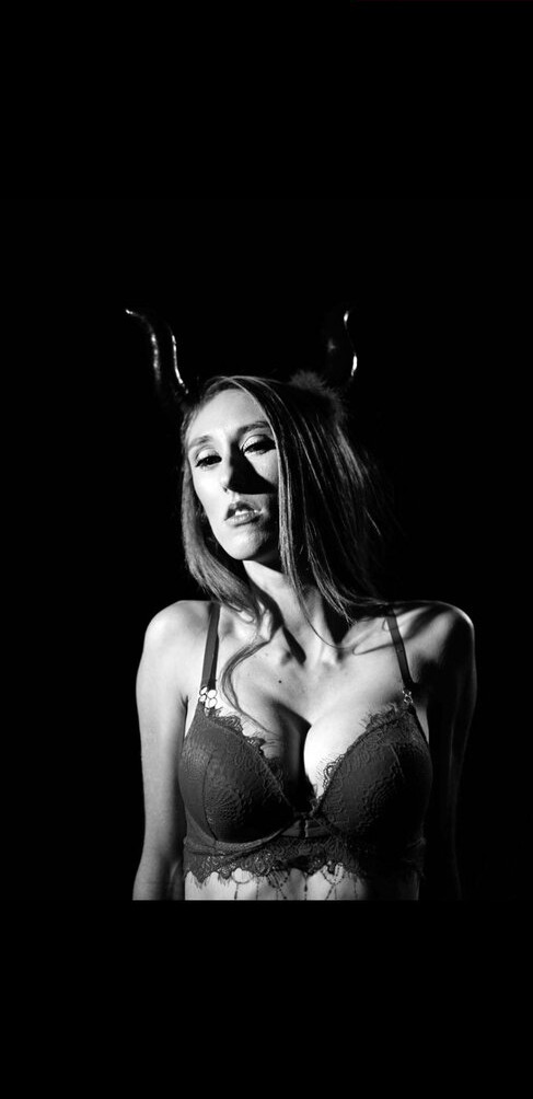 models-on-purpleport gallery photo #1136