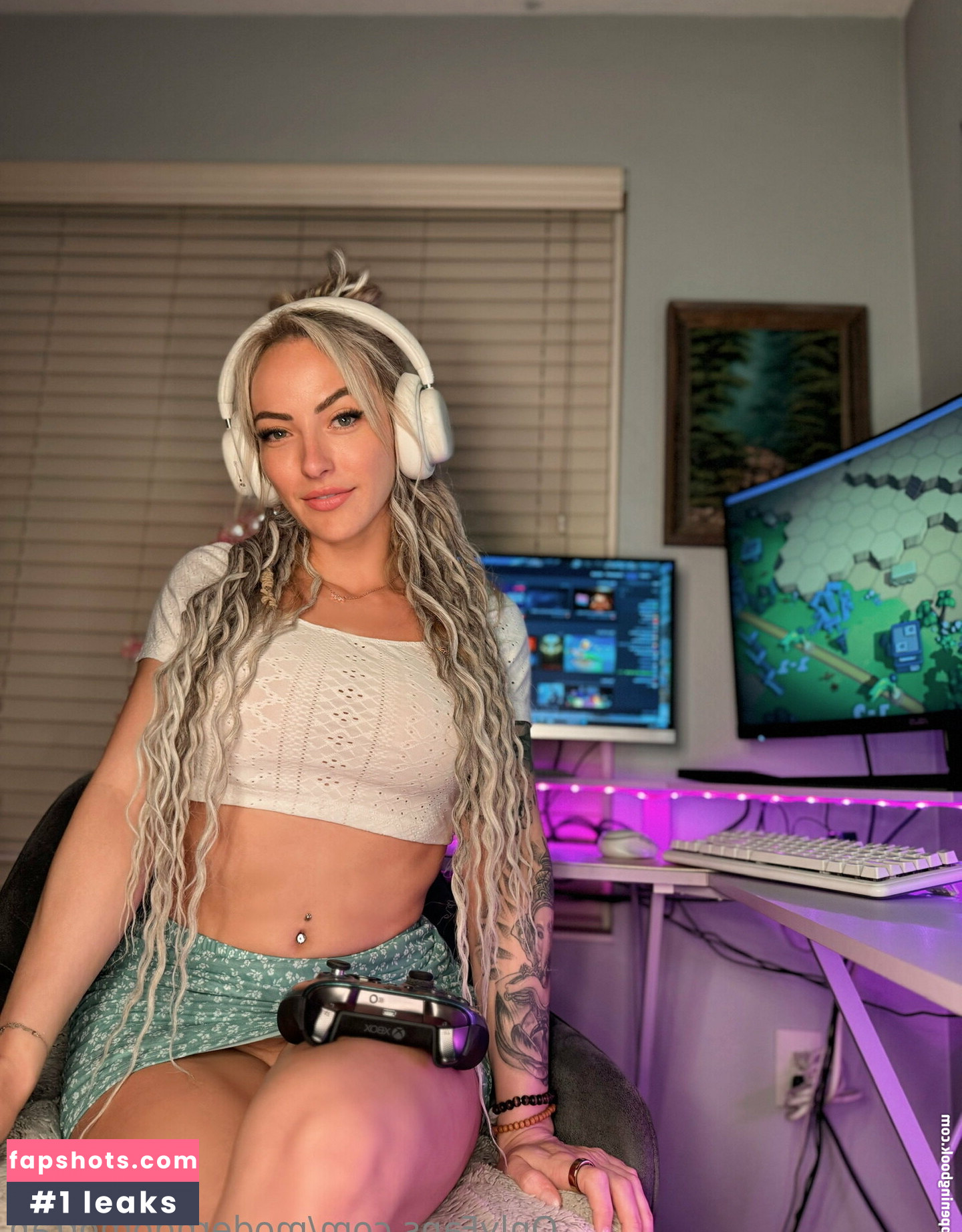 moderngomorrah gallery photo #17