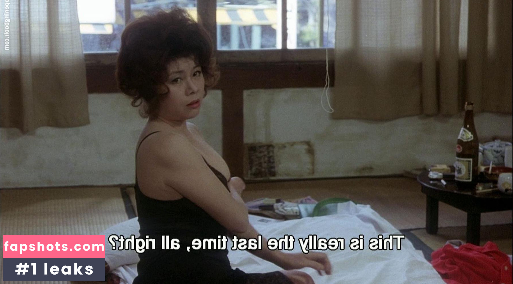 Moeko Ezawa gallery photo #2