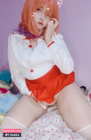 Mofy Milk nude babe gallery