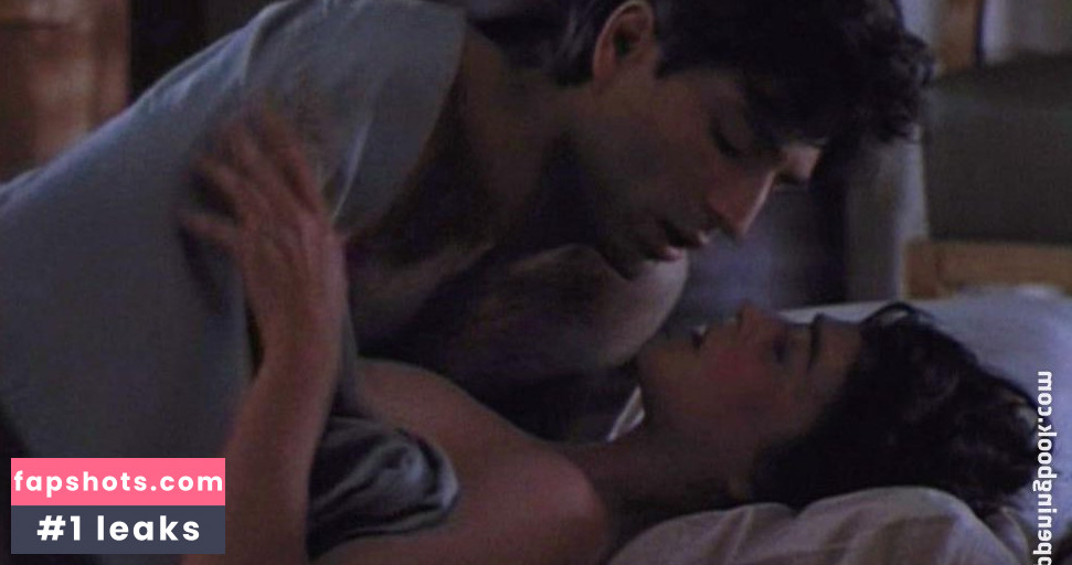 Moira Kelly gallery photo #23