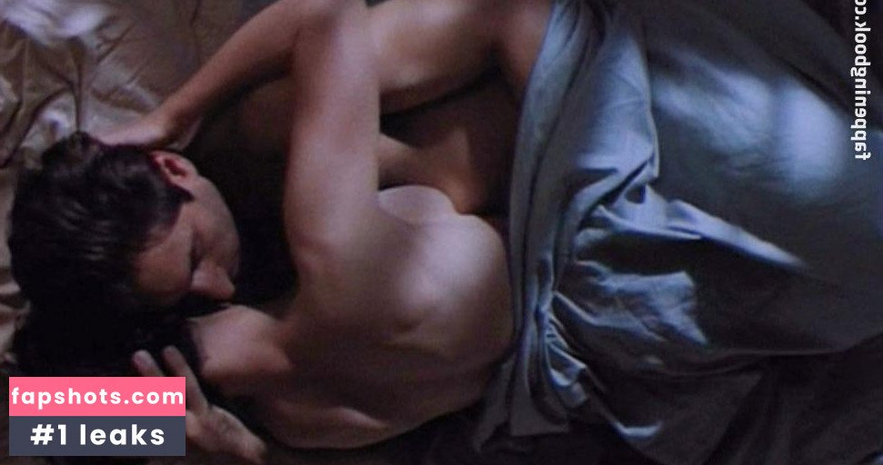 Moira Kelly gallery photo #25