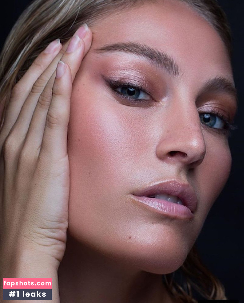 Moira Tumas Filtración Desnuda OnlyFans Foto #4 - Fapshots