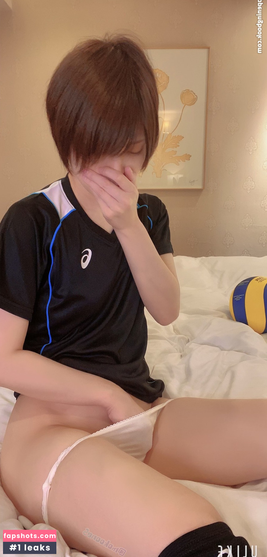 Moko Hirose gallery photo #178