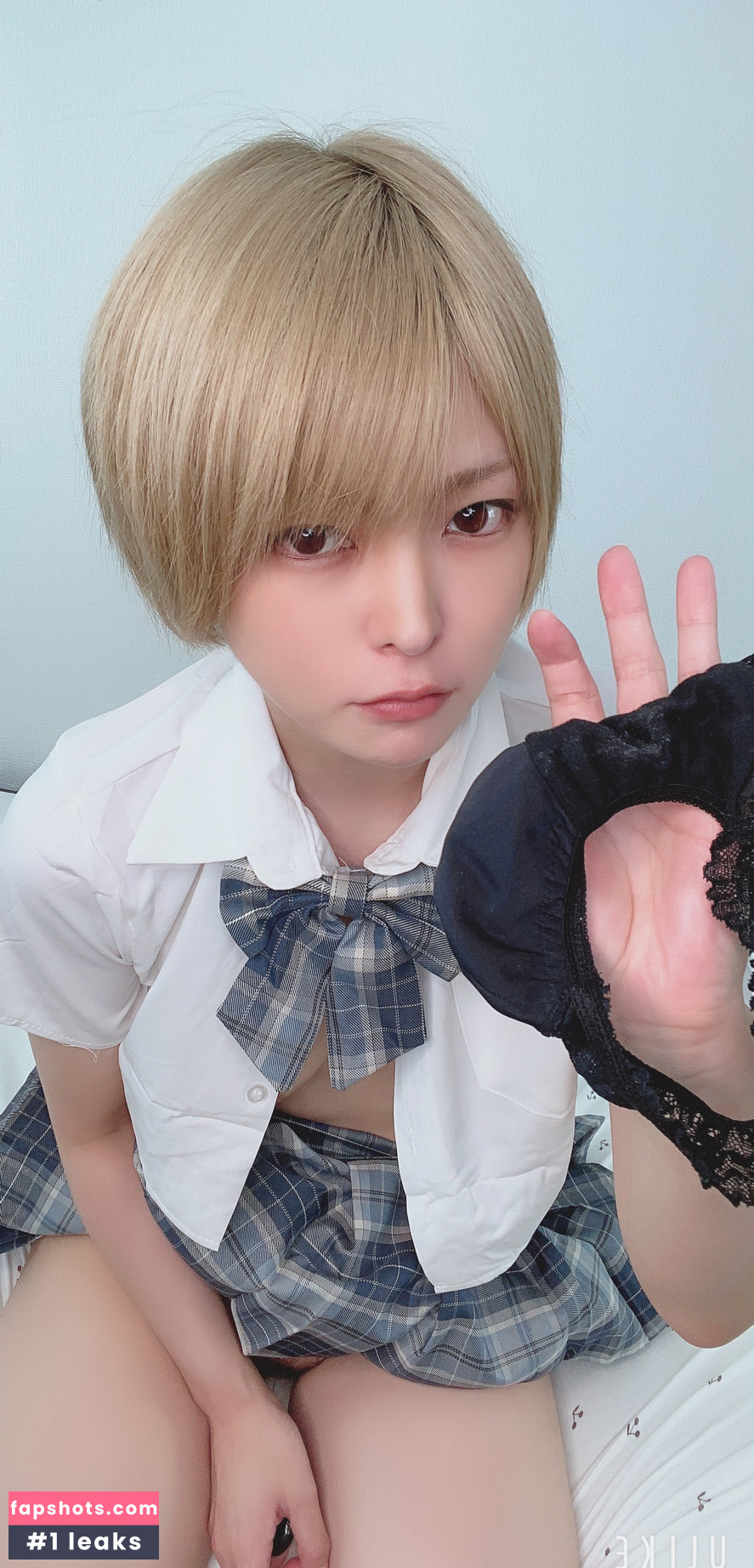 Moko Hirose gallery photo #30