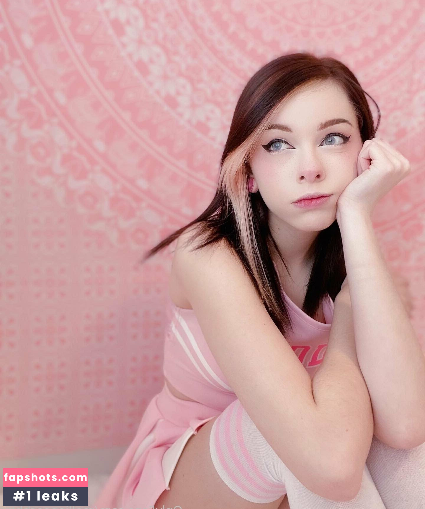 molliepeachbby gallery photo #22