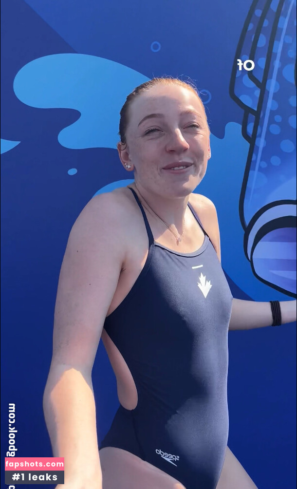 Molly Carlson gallery photo #21