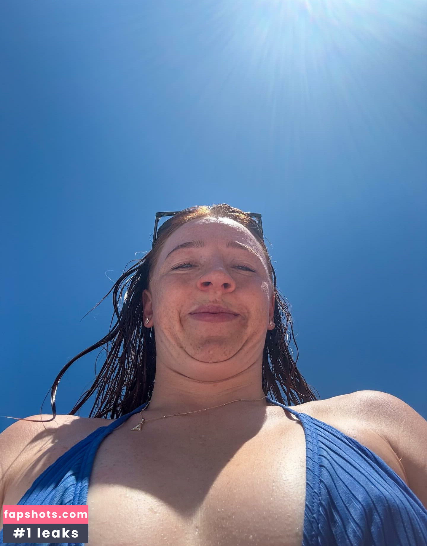 Molly Carlson gallery photo #4