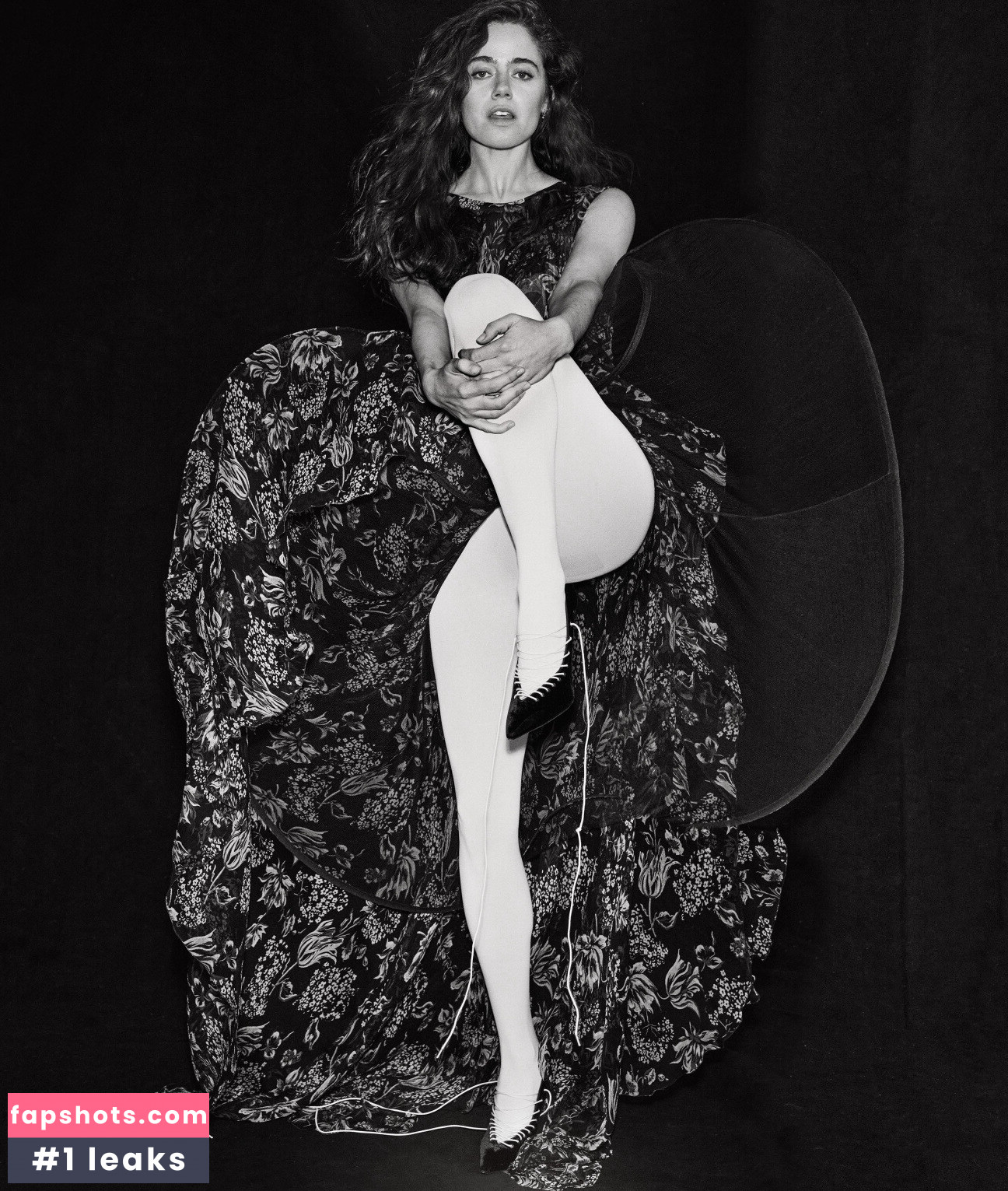 Molly Gordon gallery photo #37