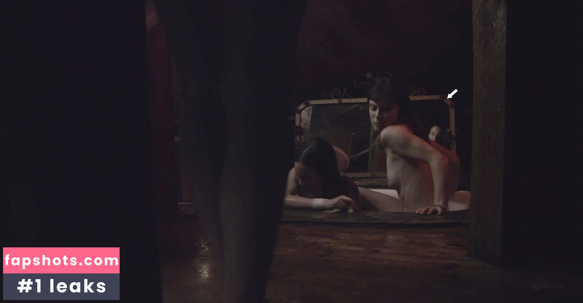 Molly Koch gallery photo #2