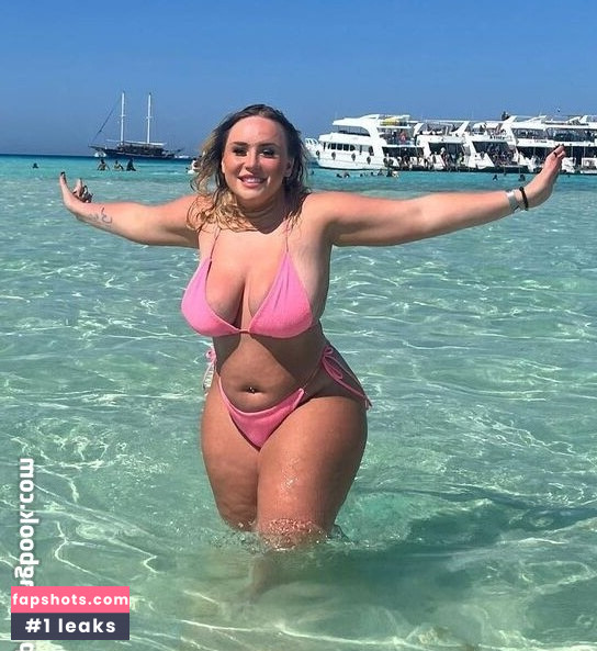 Molly O'Shea gallery photo #25