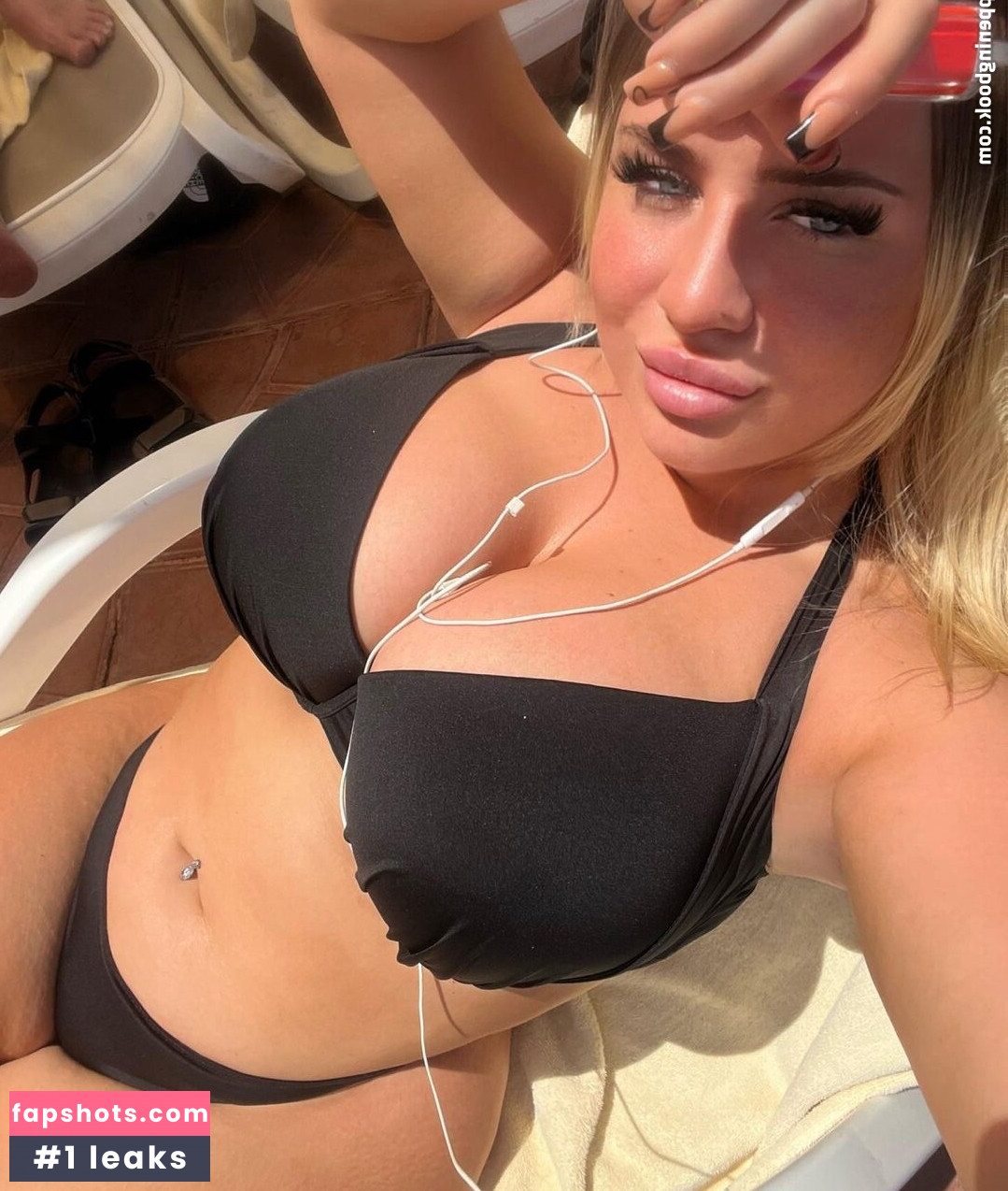 Molly O'Shea gallery photo #34