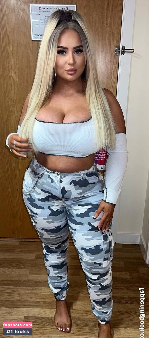 Molly O'Shea gallery photo #40