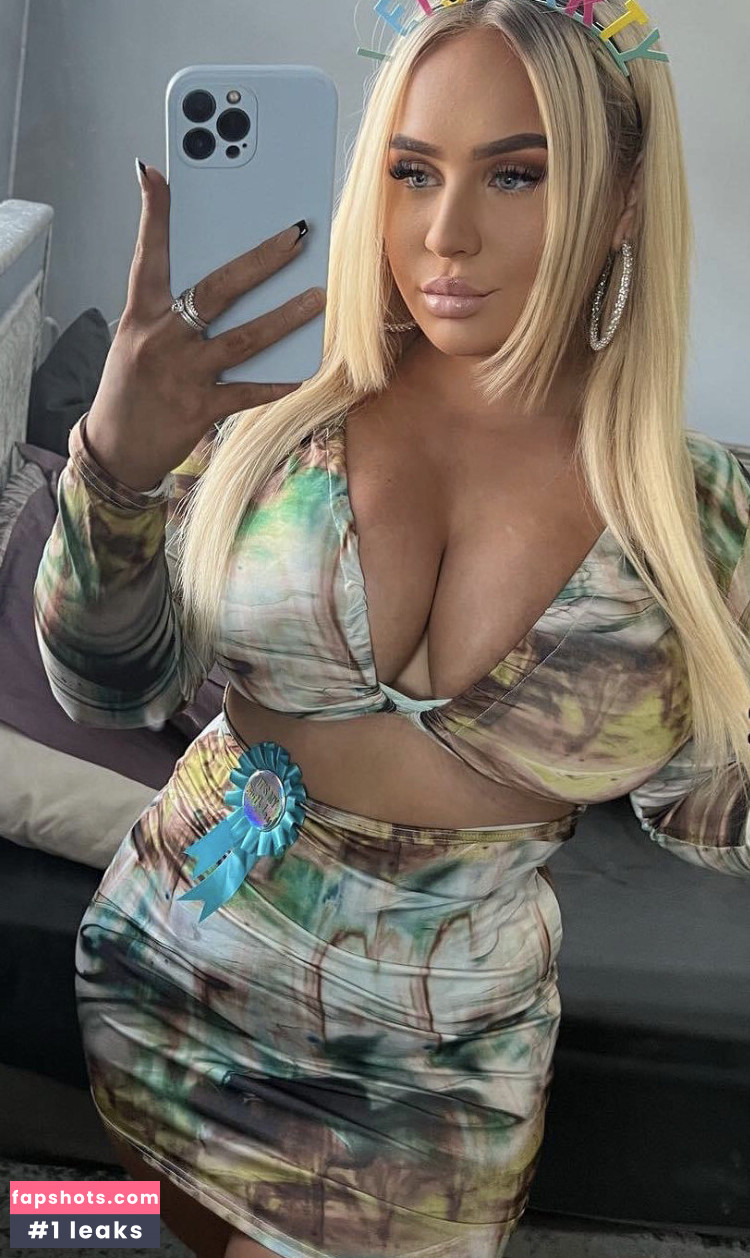 Molly O'Shea gallery photo #6