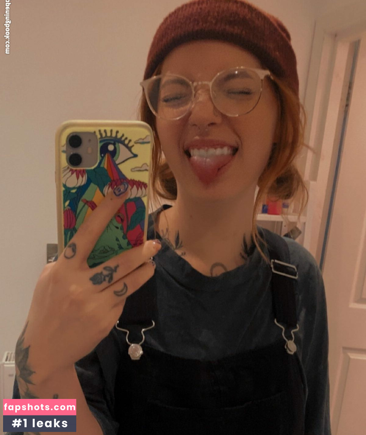 molly.p.a.penny gallery photo #4