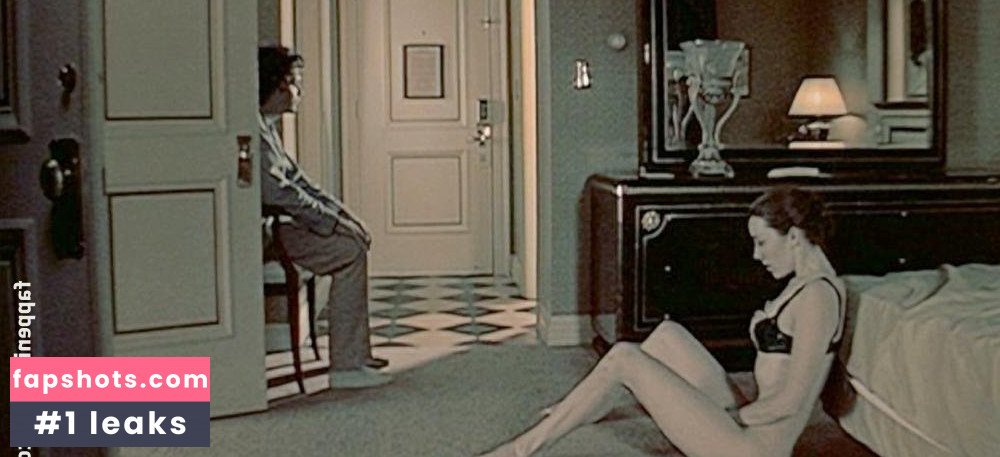 Molly Parker Nude Leaks OnlyFans Photos #35 - LeakJerk