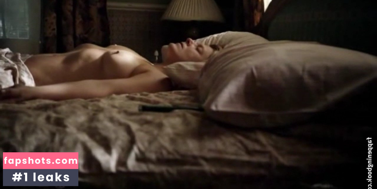 Molly Price gallery photo #17