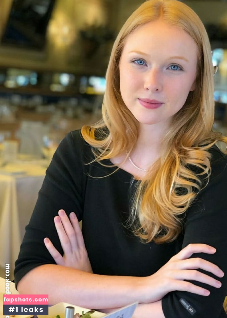 Molly Quinn gallery photo #11