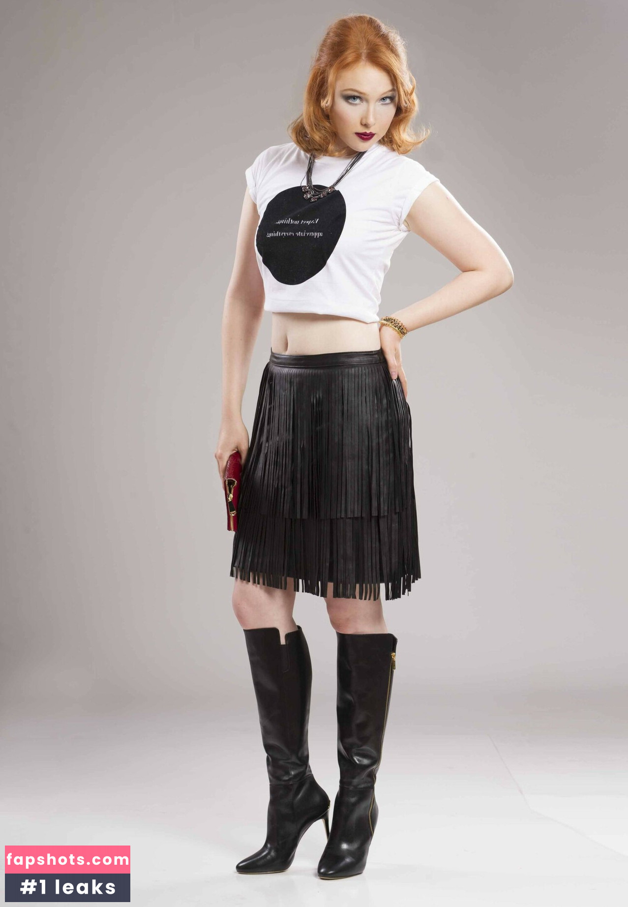 Molly Quinn gallery photo #63