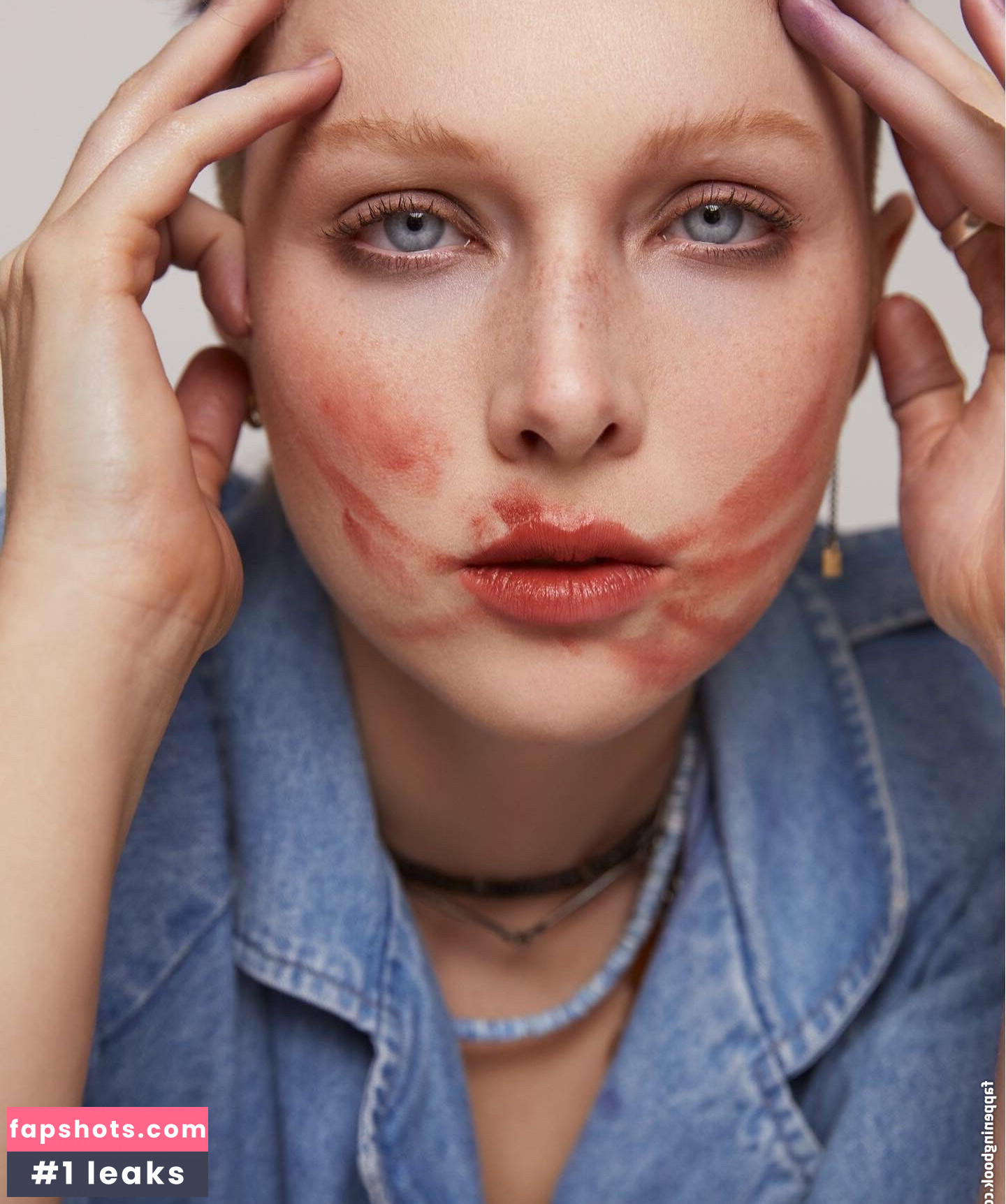 Molly Quinn gallery photo #82