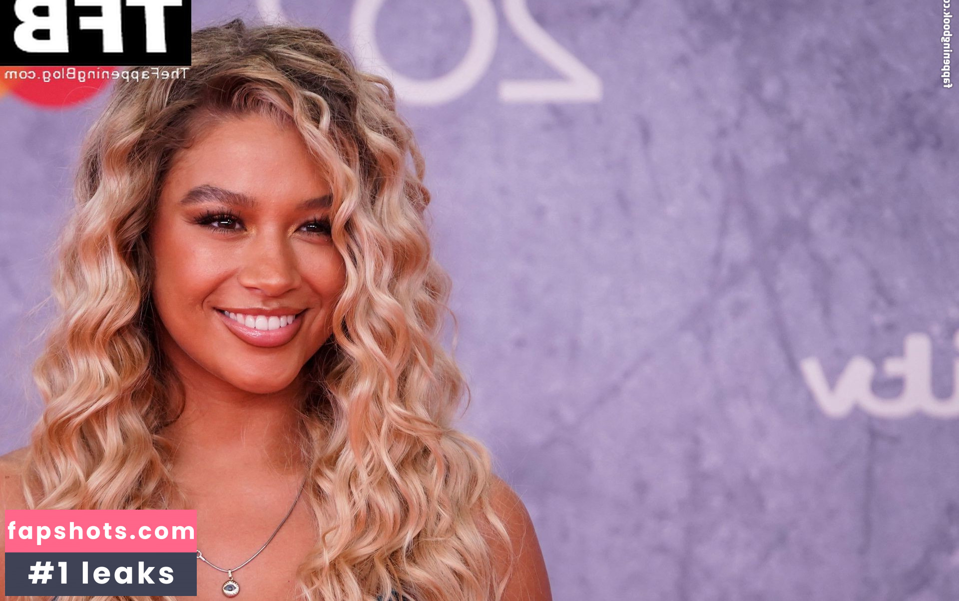 Molly Rainford gallery photo #102