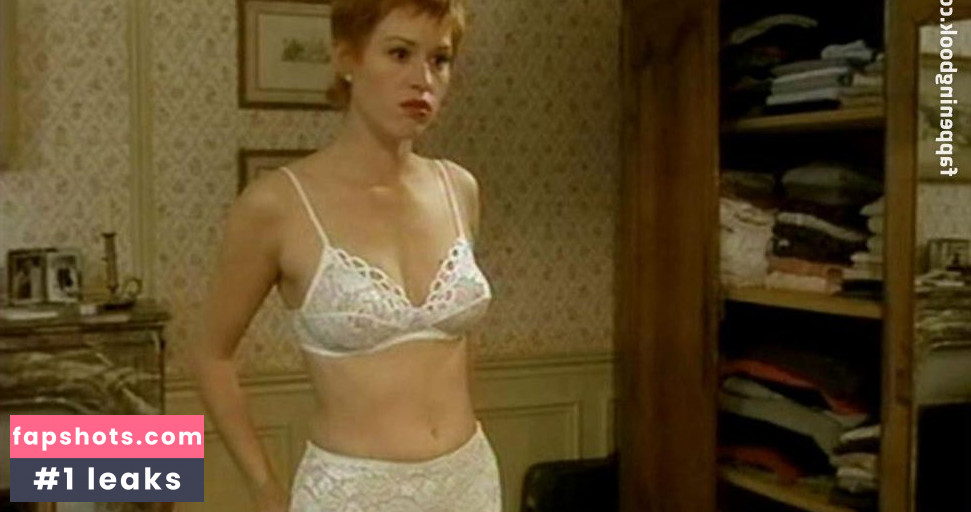 Molly Ringwald gallery photo #13