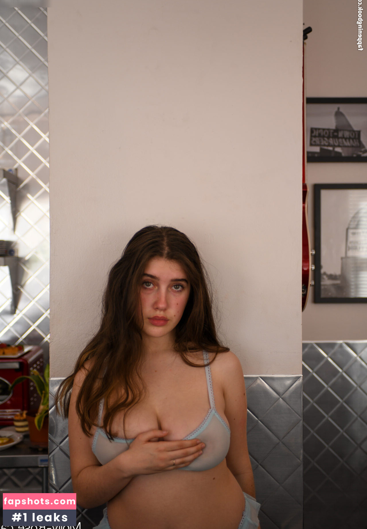 Molly Rose gallery photo #13