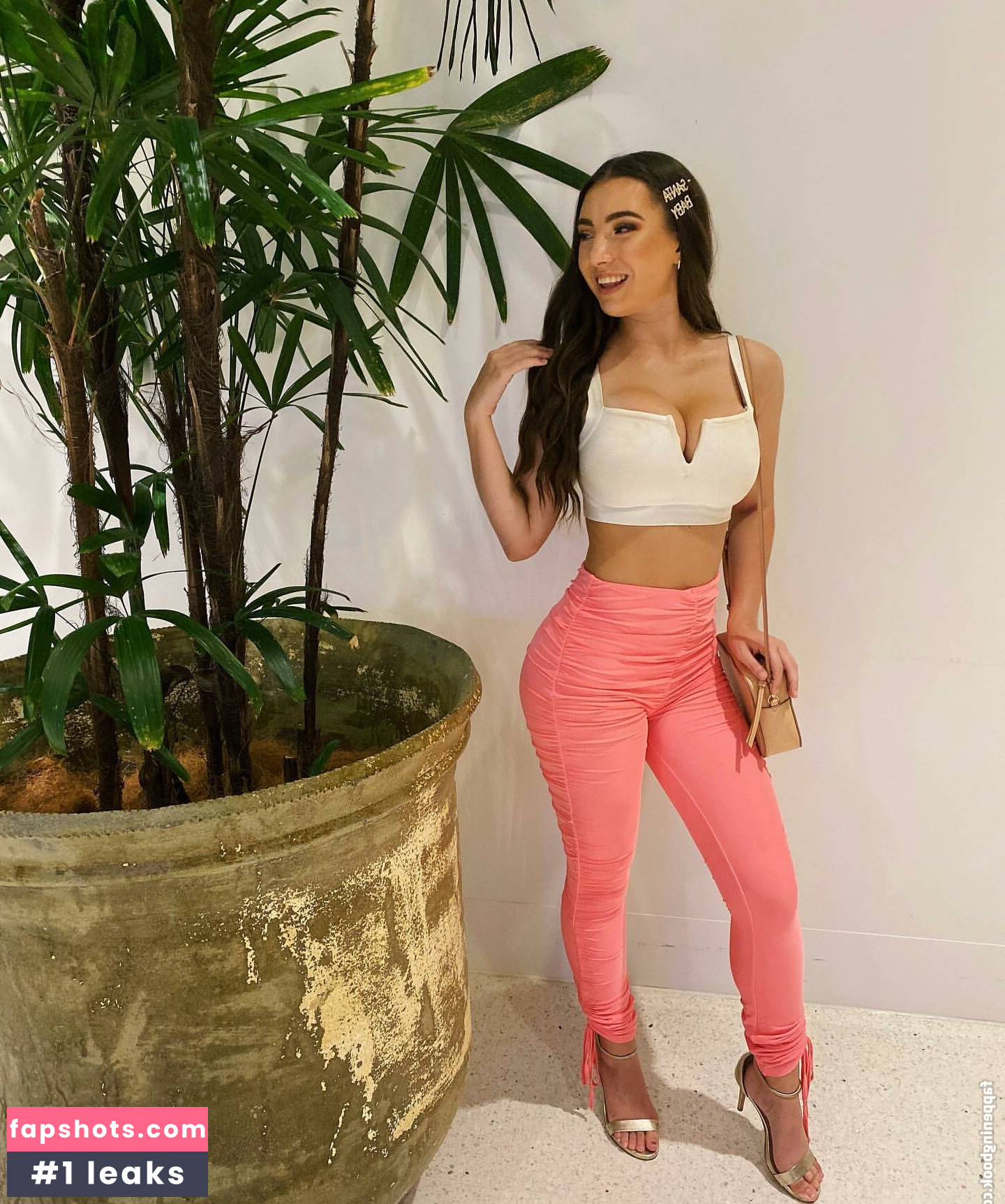 Molly Shield Nude Leaks OnlyFans Photos #21 - Fapshots