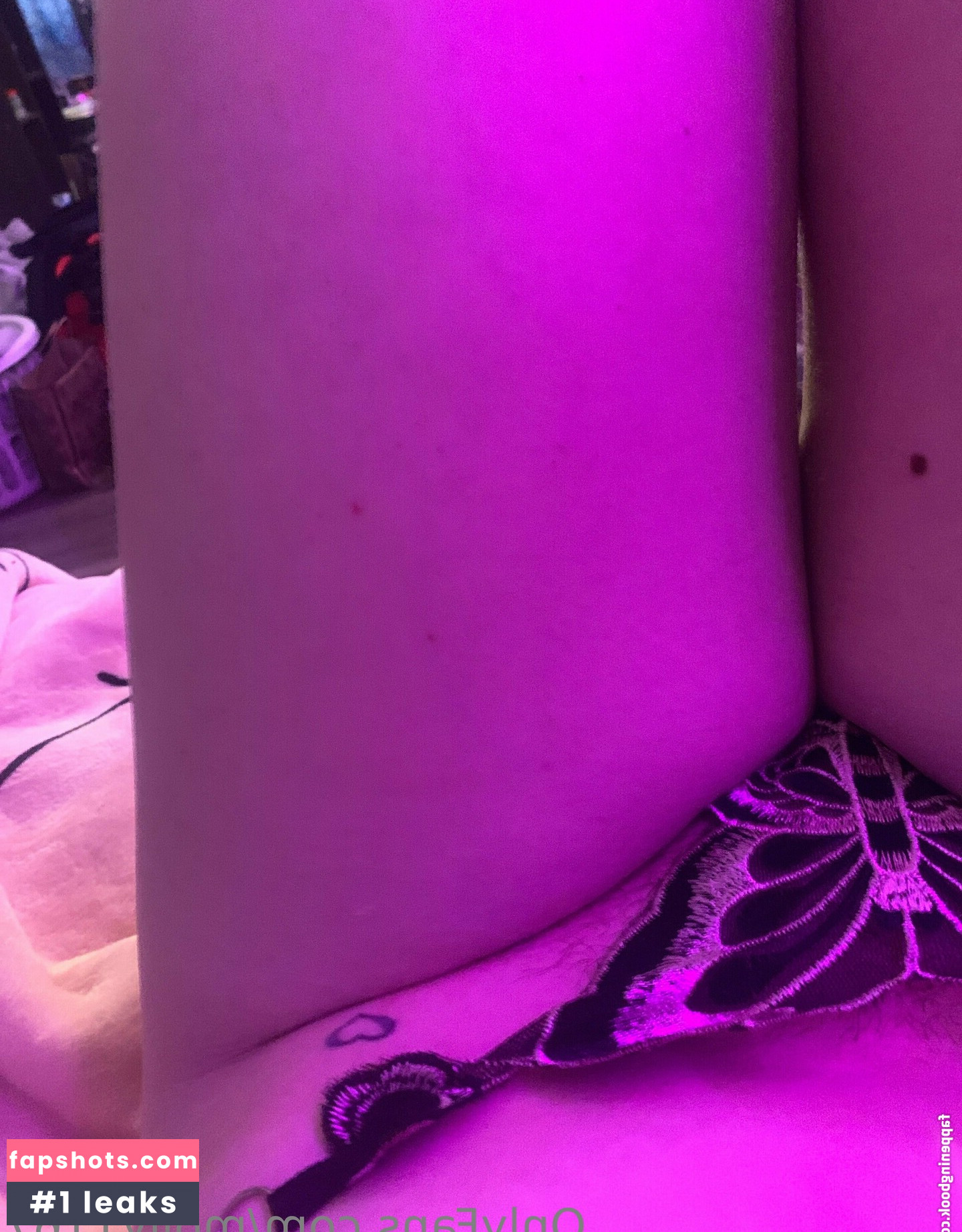 molly1167 gallery photo #2