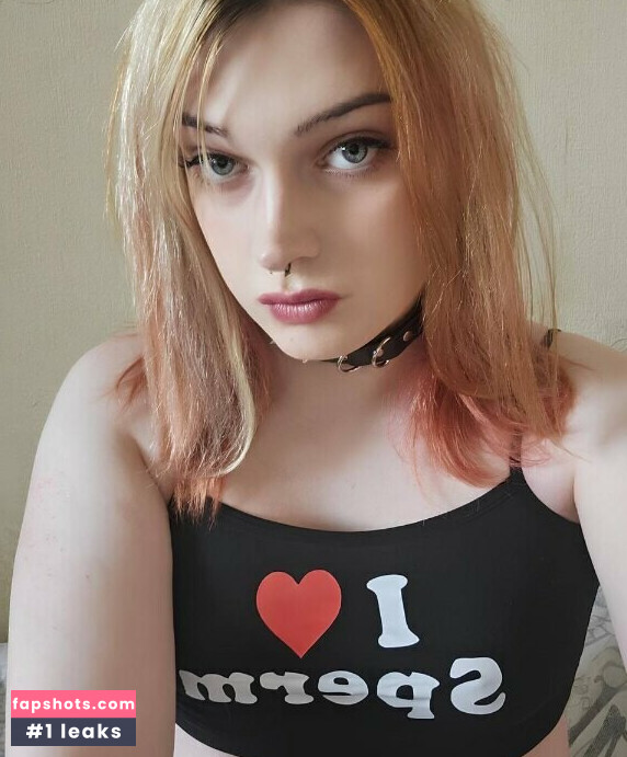 mollycry gallery photo #35