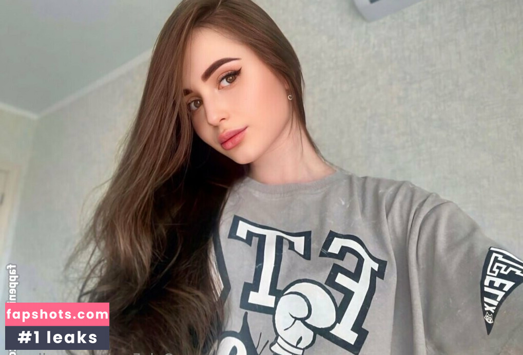 mollycry gallery photo #10