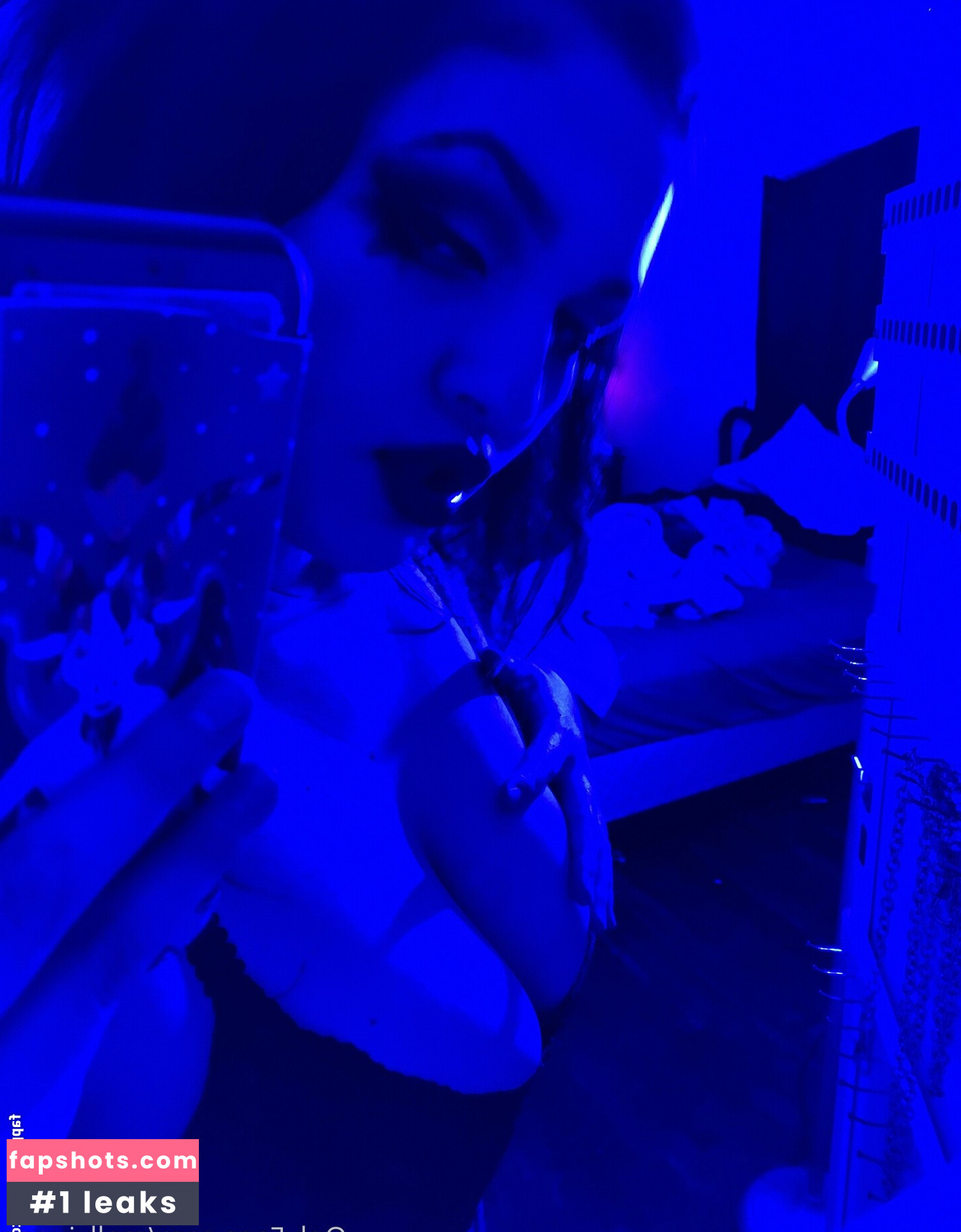 mollyjuana gallery photo #22