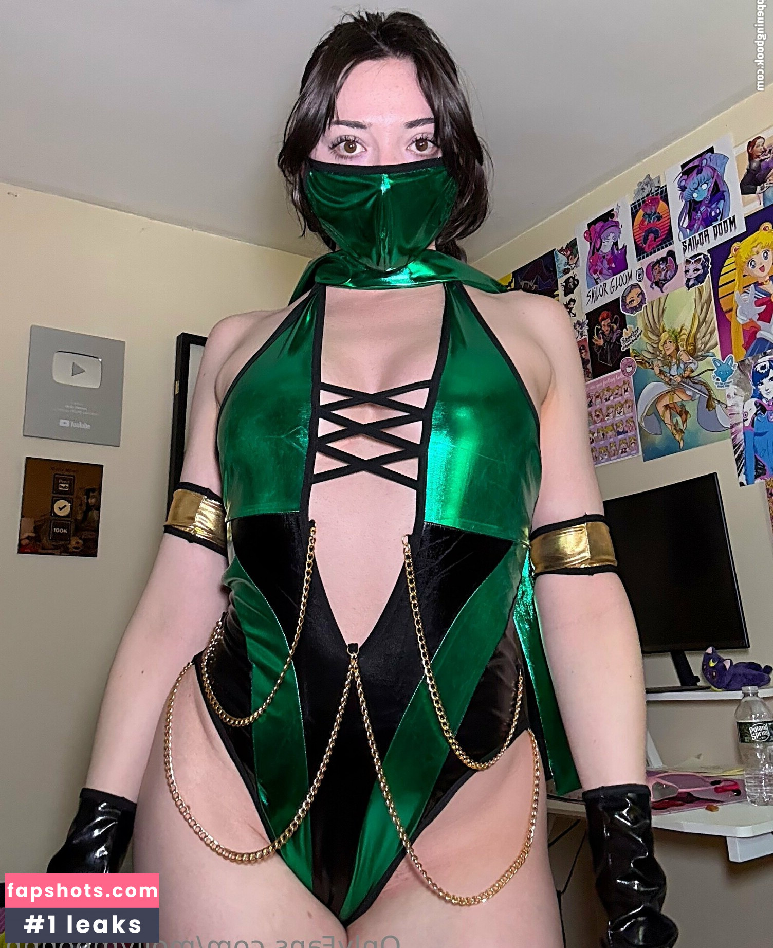 Mollymoonnn gallery photo #15