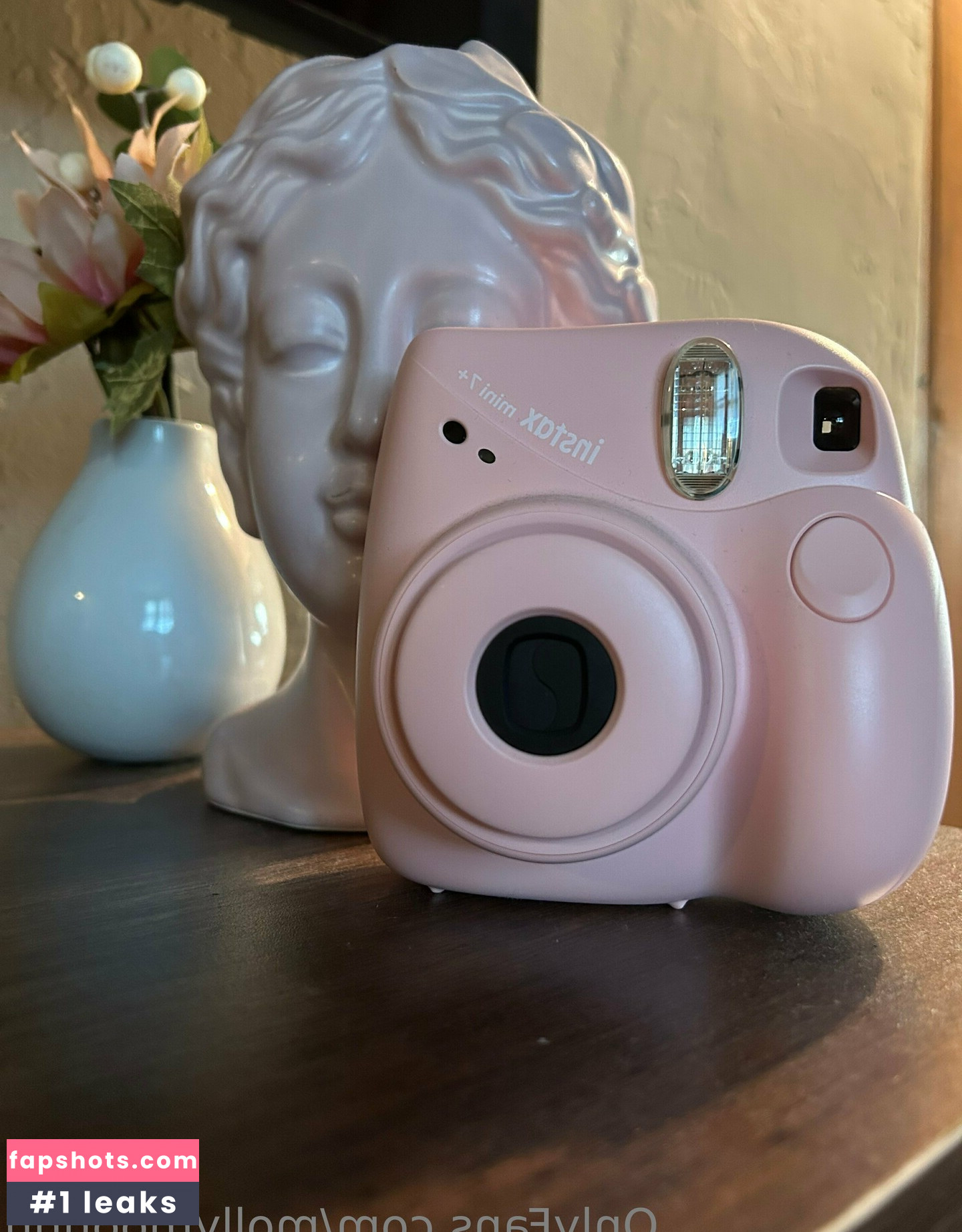 Mollymoonnn gallery photo #90