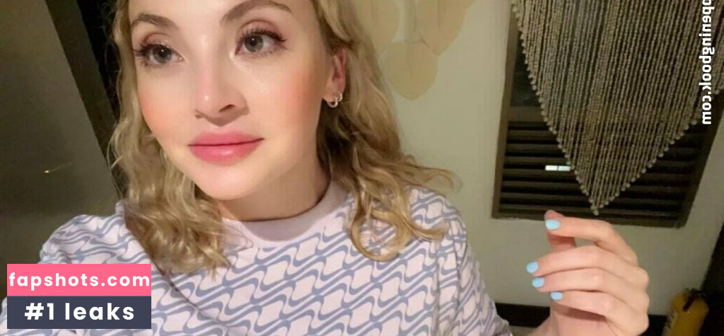 mollymormonxx nude babe gallery