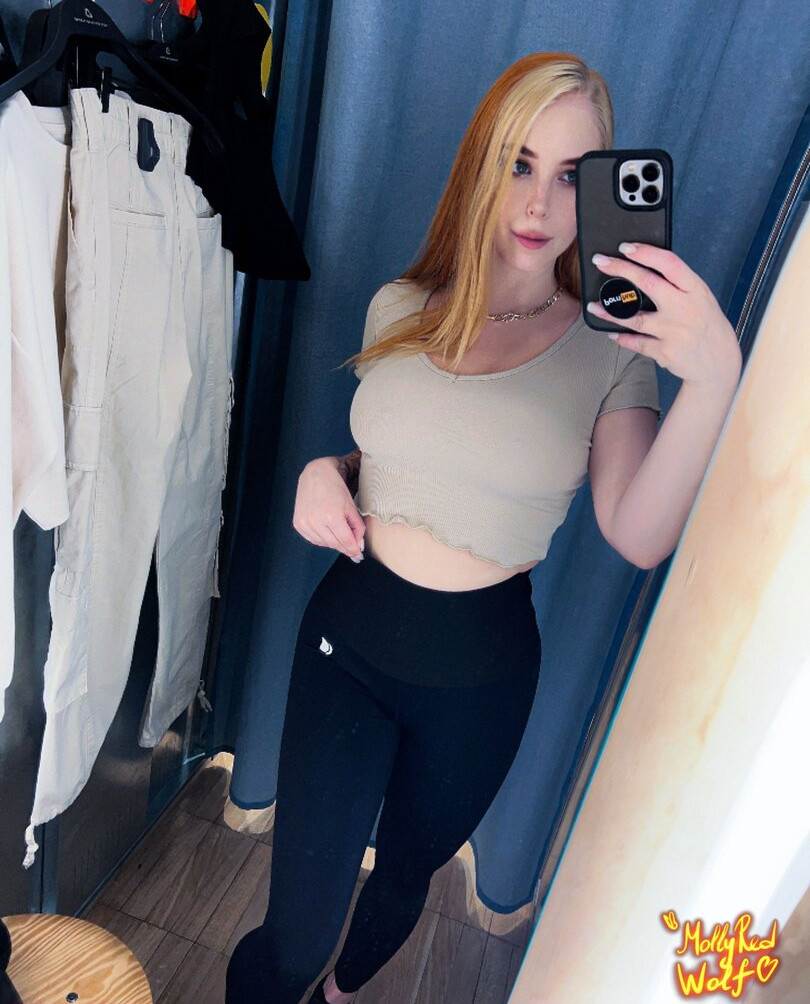 mollyredwolf gallery photo #515