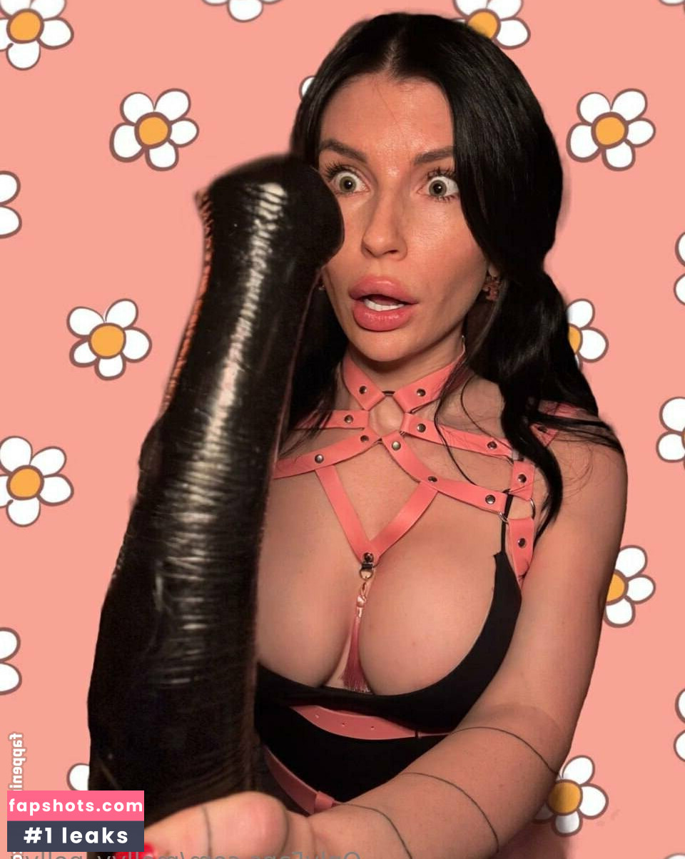 mollyy_pollyy Filtración Desnuda OnlyFans Foto #22 - Fapshots