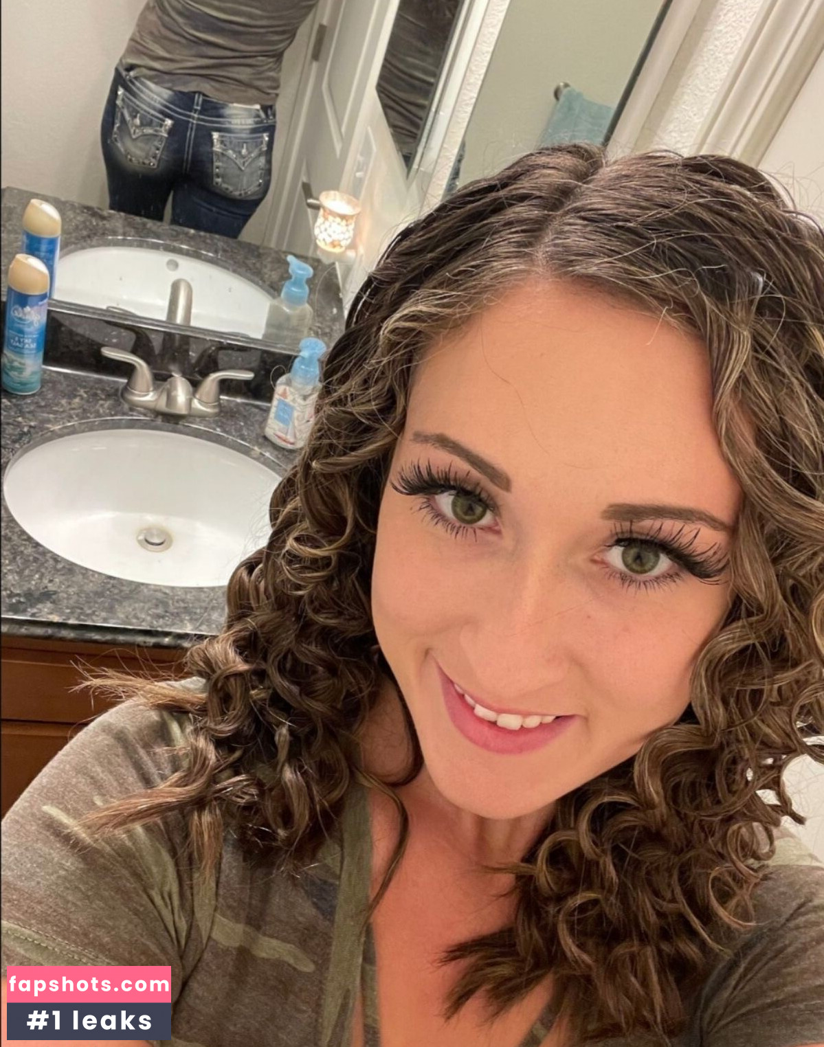 Momdd98 gallery photo #88