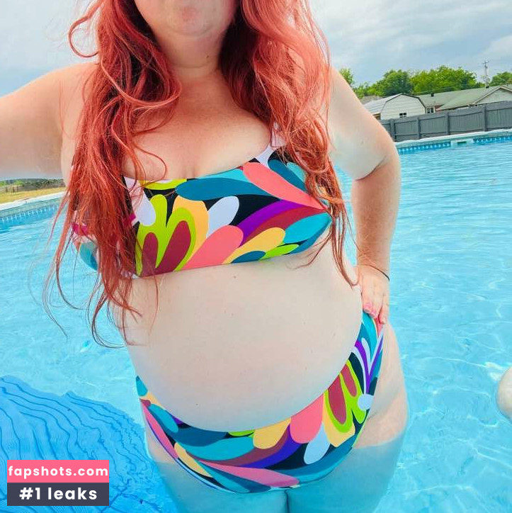 MommaMJ gallery photo #4