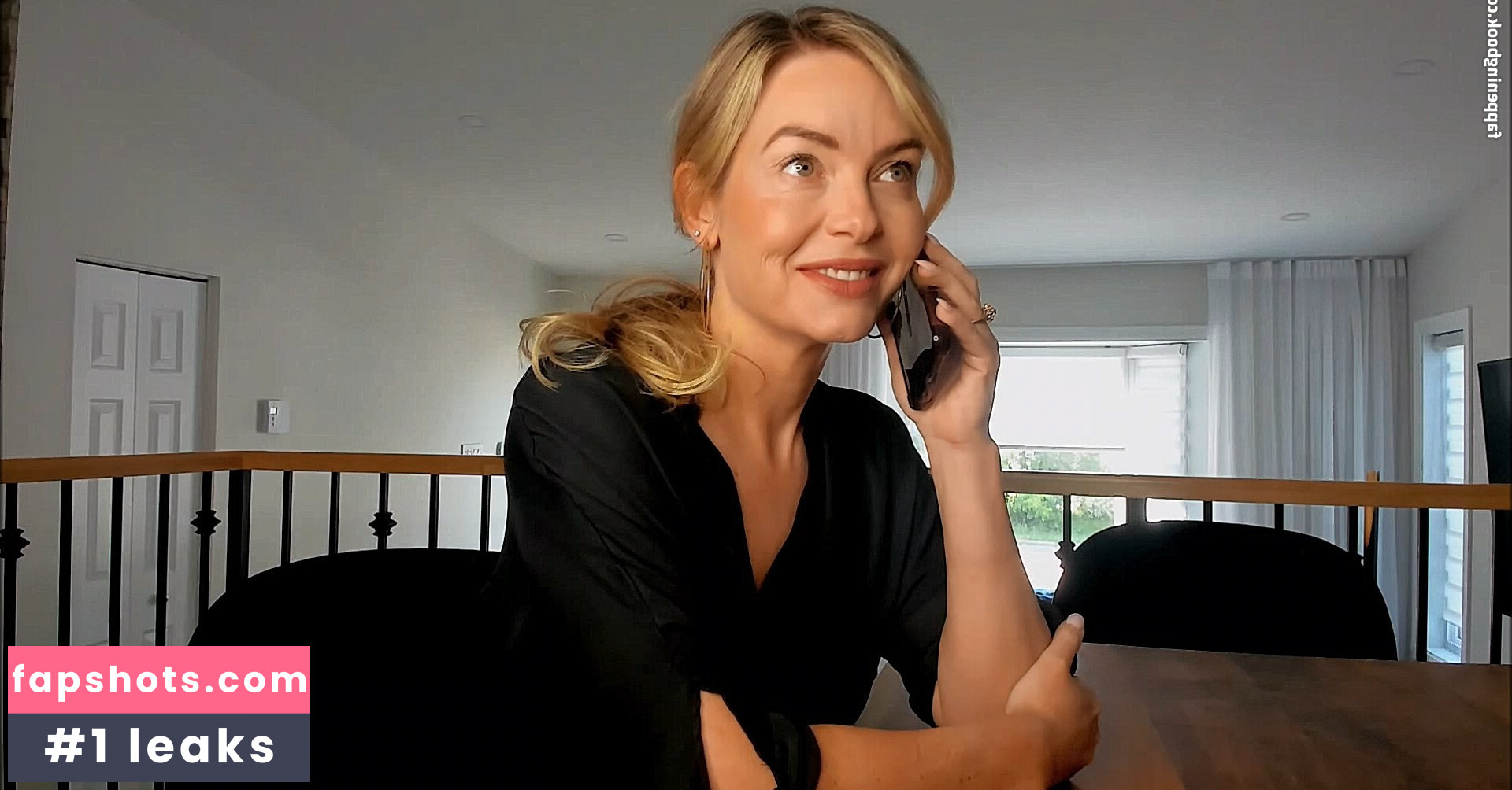 Mommy Cuckolding gallery photo #5