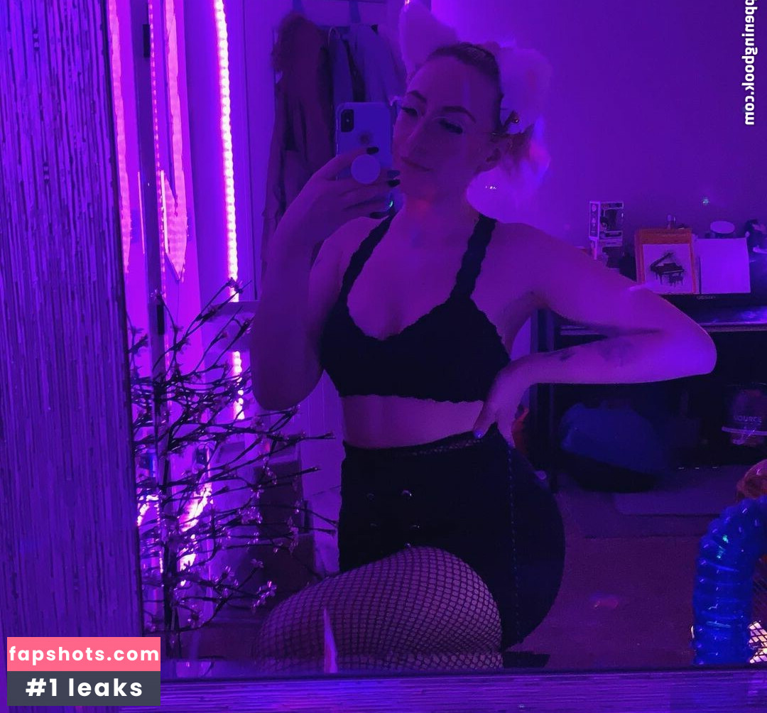 Mommyjae gallery photo #6