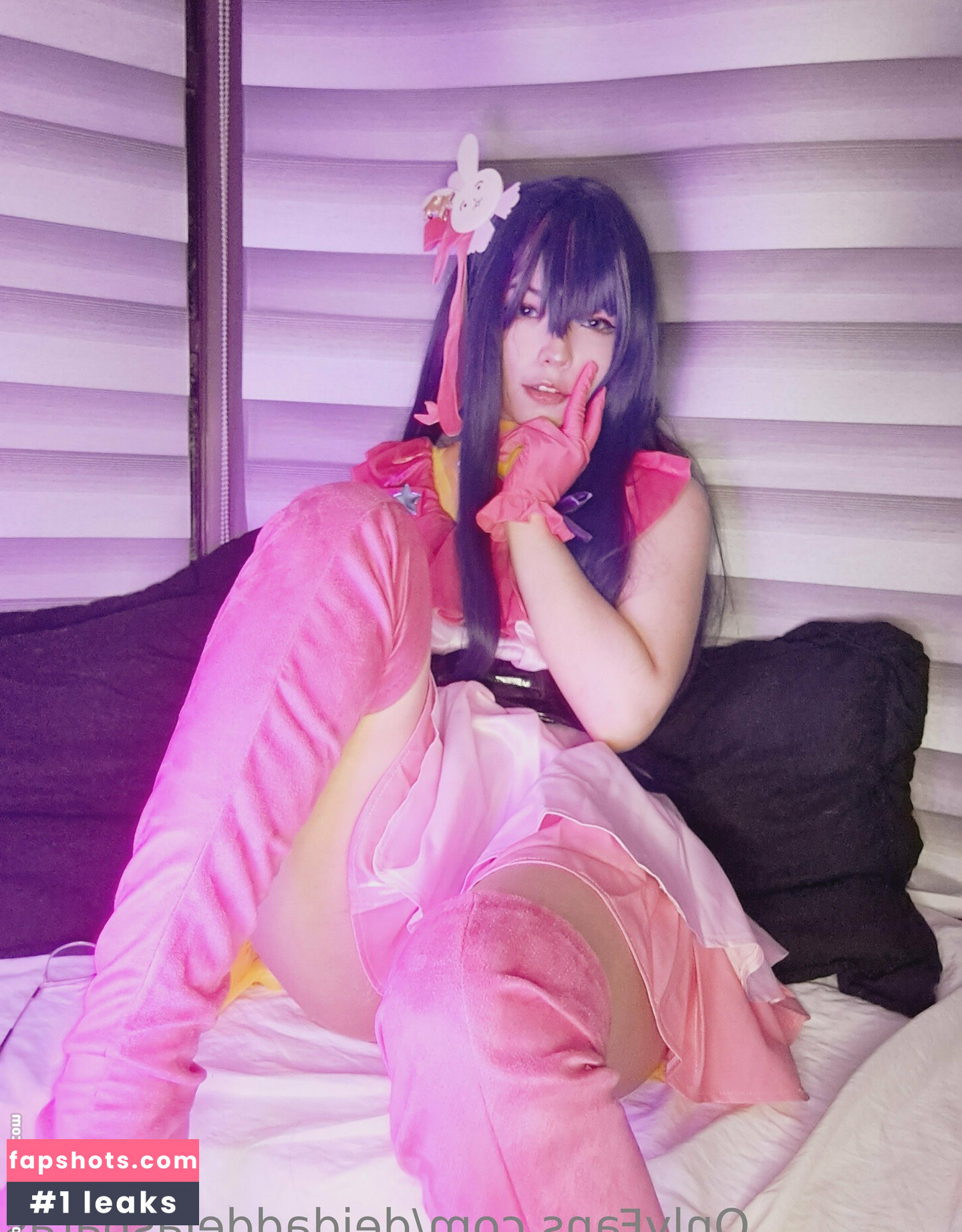 Momoiro Cosplay Nude Leaks OnlyFans Photos #79 - LeakJerk