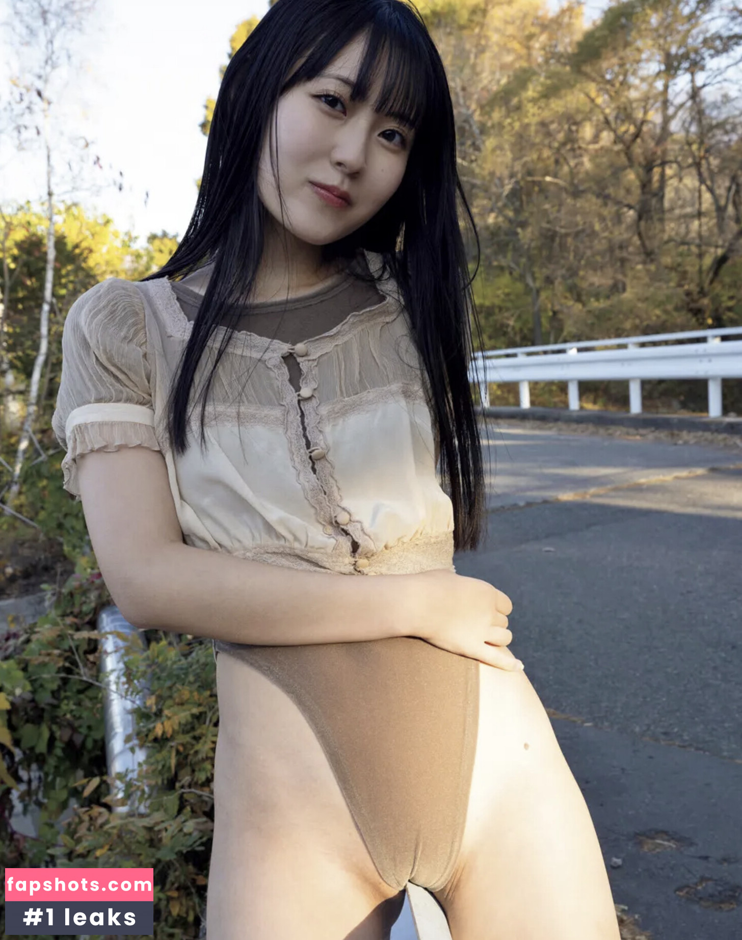 Momoka Hayashida gallery photo #30
