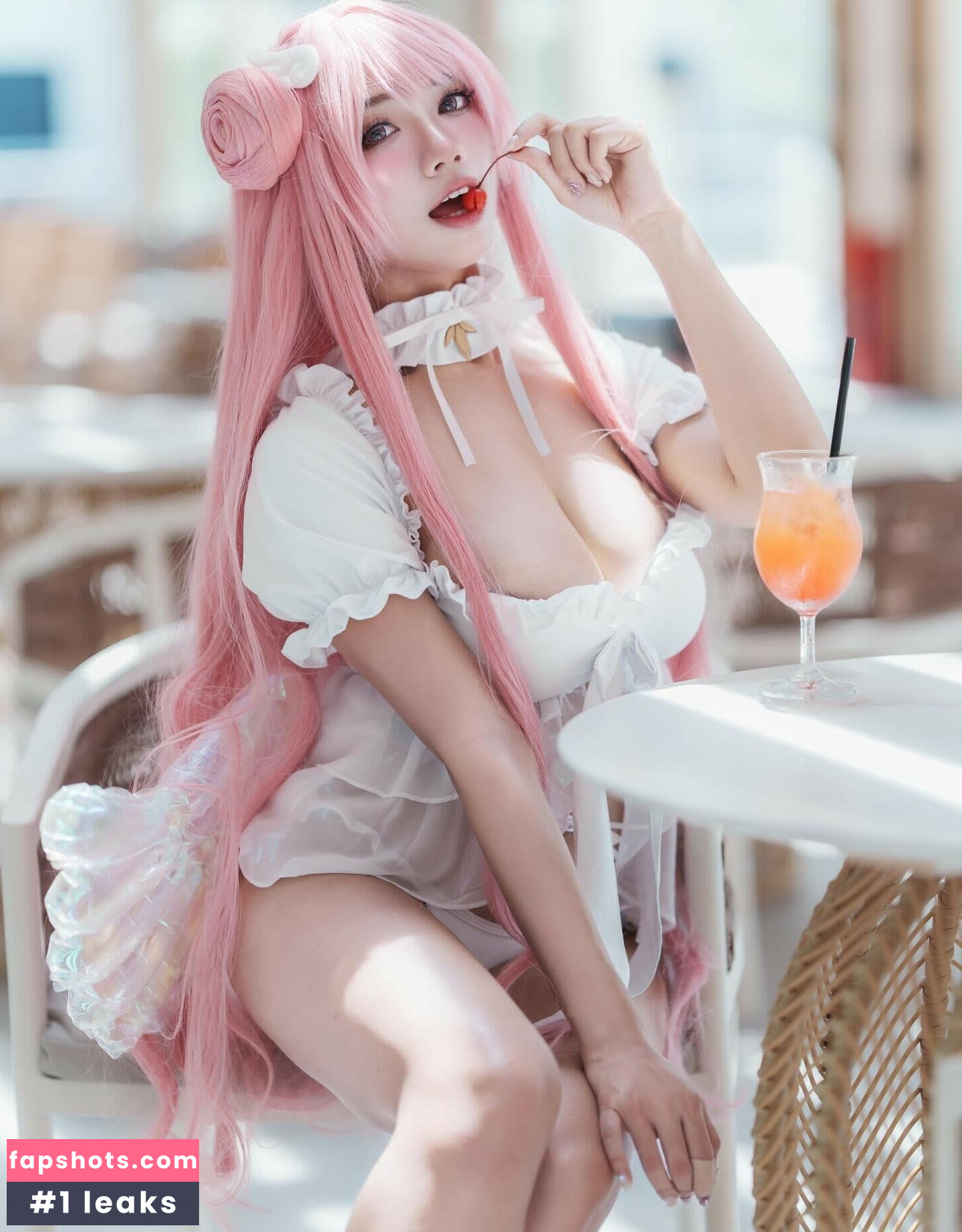 Momoko.xoxo gallery photo #12