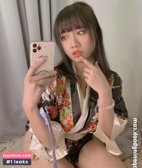 Momoko.xoxo gallery photo #112