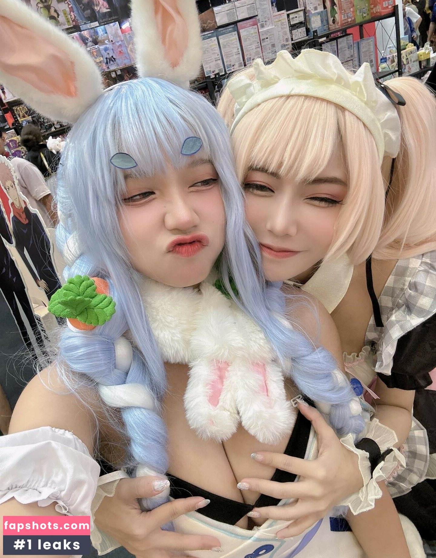 Momoko.xoxo gallery photo #25