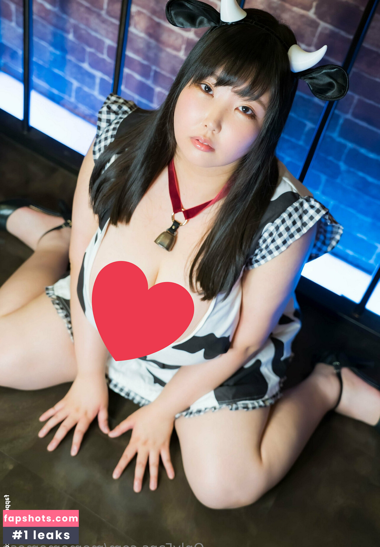 momomomose gallery photo #20