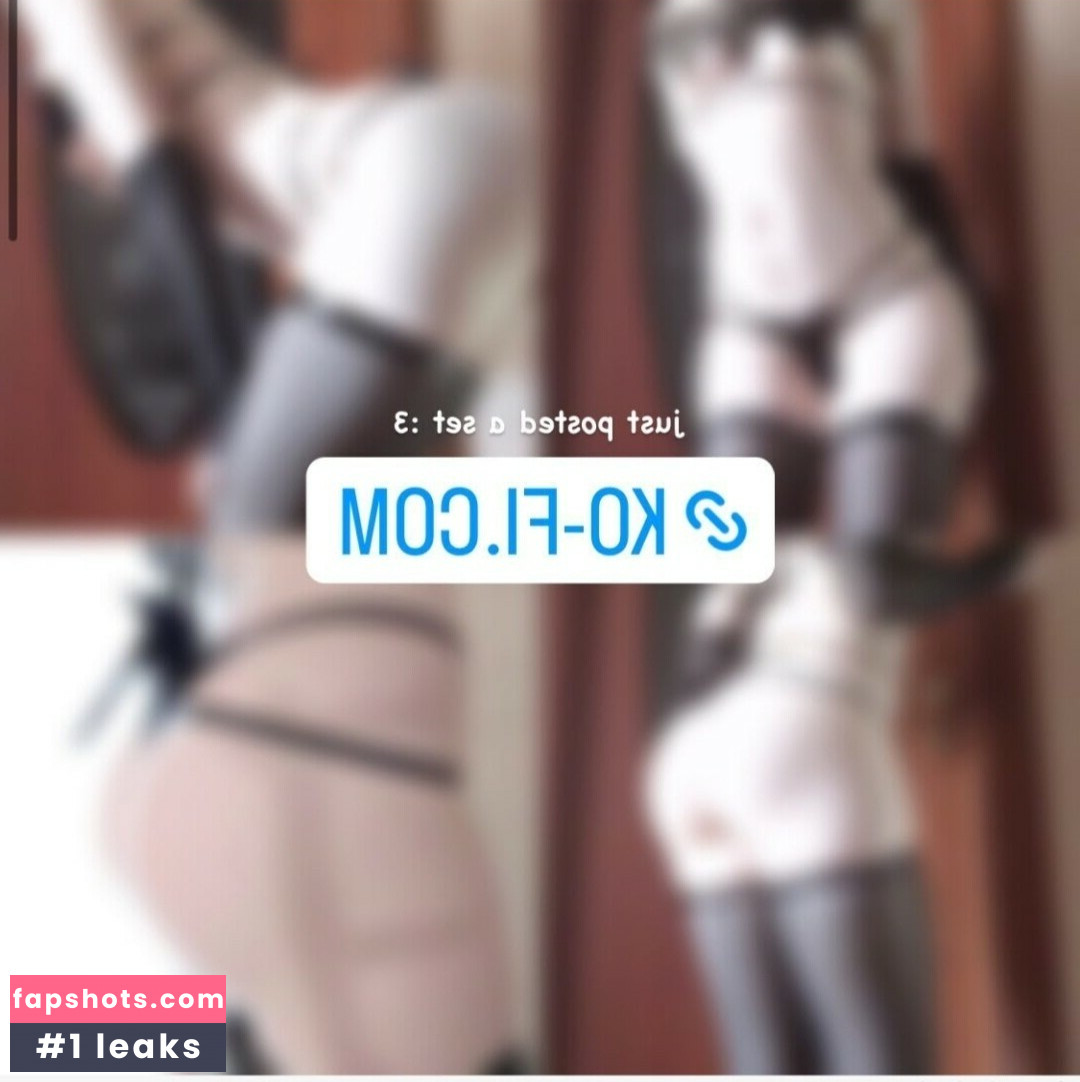 Momosharkk nude babe gallery