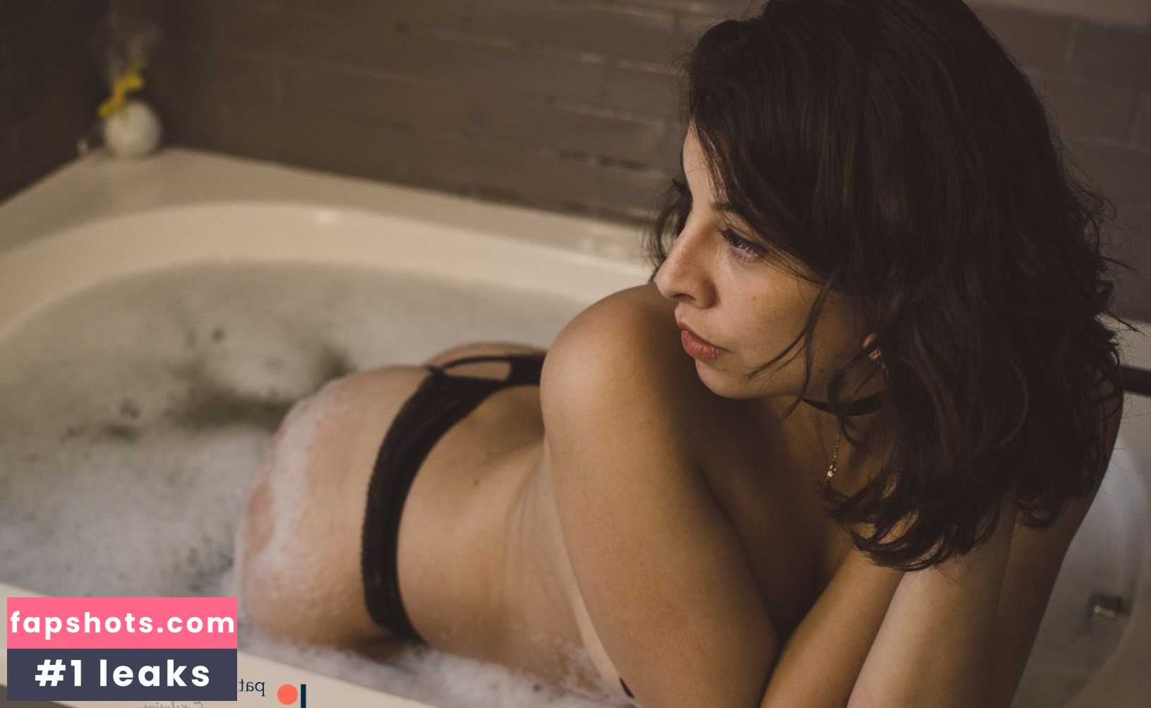 MomoTama gallery photo #48